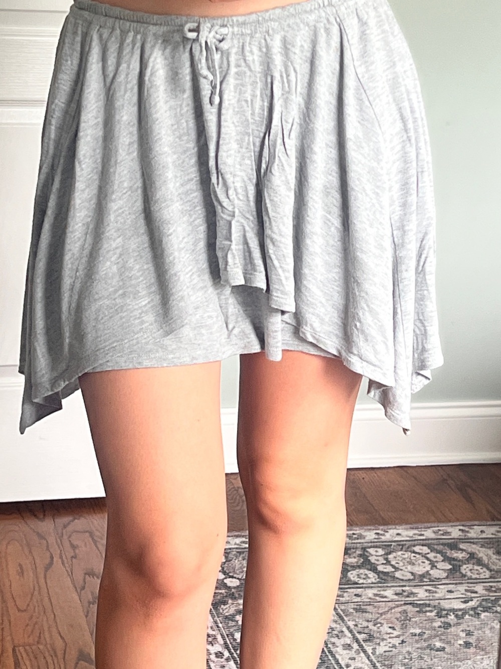 GAP Light Gray High-Low Layered Ruffle Skirt - Picture 3 of 8